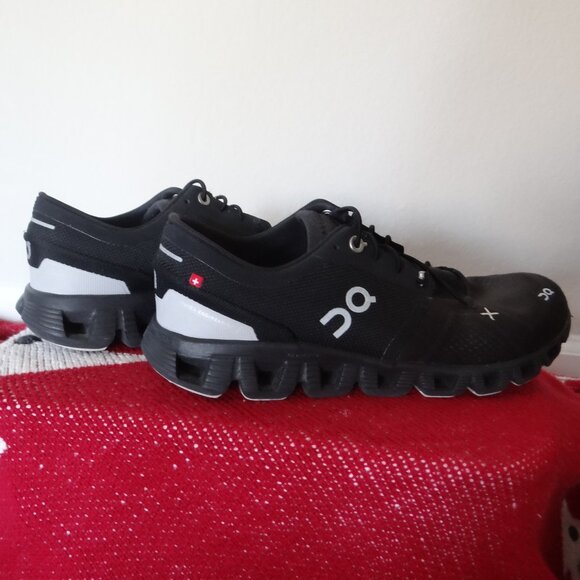 On Cloud 5 Running Shoe Size 7.5 Womens - Picture 1 of 5